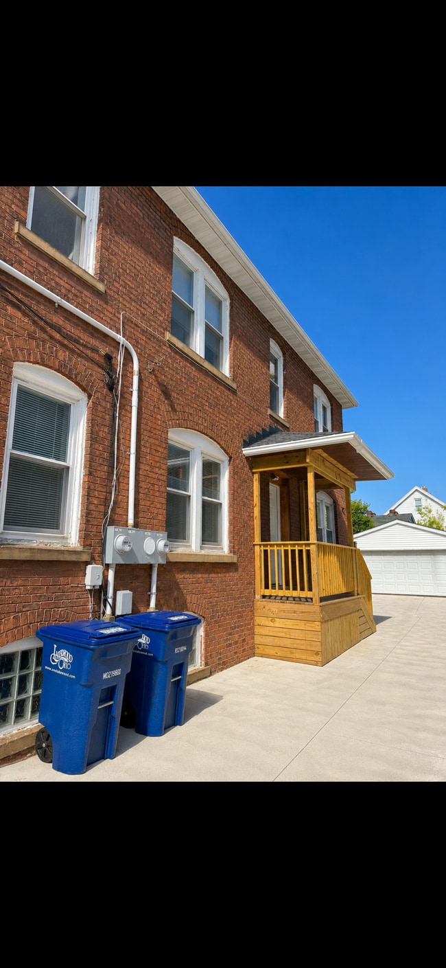 Photo - 2029 Dowd Ave