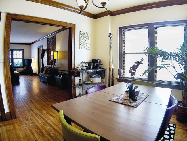 Photo - Hillside Apartments