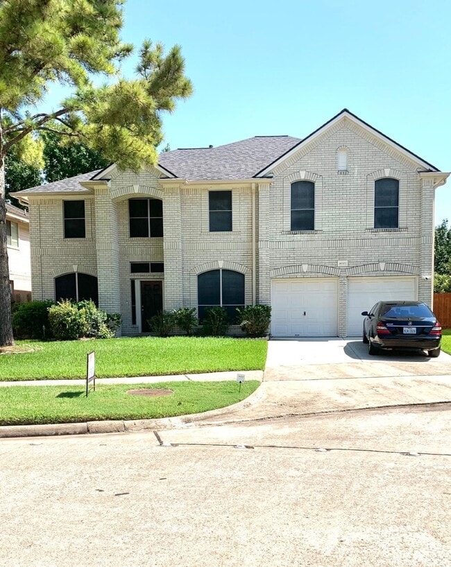 Photo - 16523 Terrace Hollow Ln