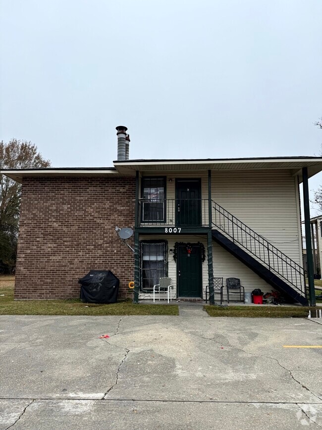Building Photo - 8007 Jefferson Park Dr Unit D Rental