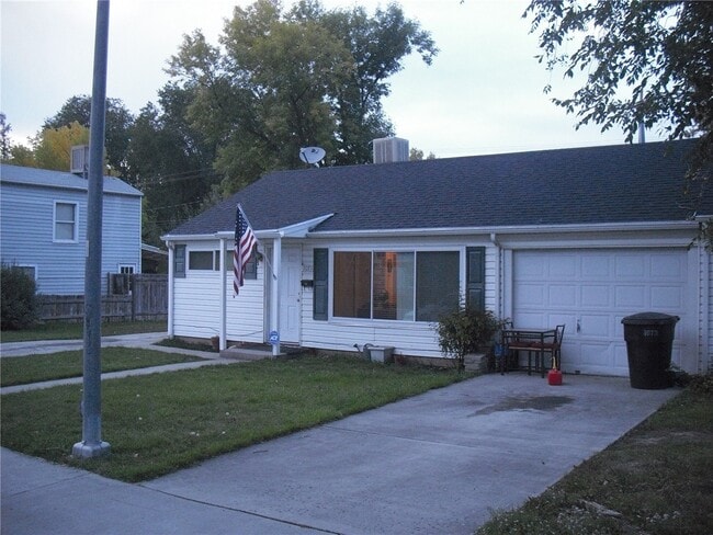 Photo - Badell Duplex Unit 1071 E 150 N