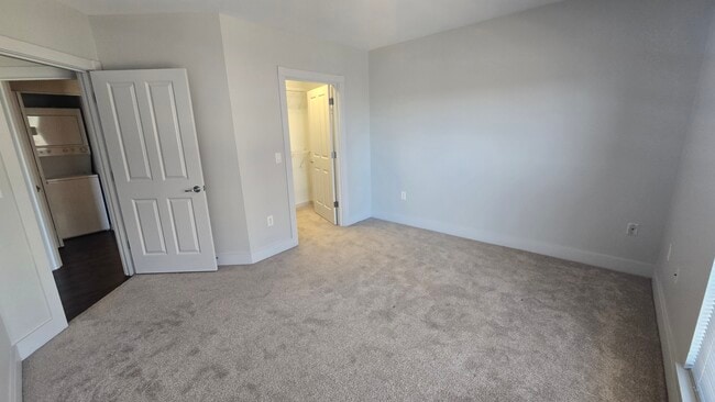 Bedroom - Jefferson Block Apartments