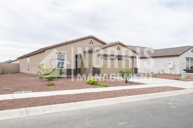 1131 E Brookwood Dr