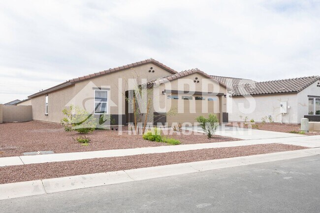 Photo - 1131 E Brookwood Dr