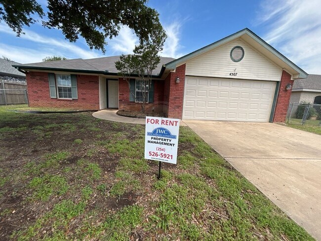 Photo - 4507 Lonesome Dove Dr
