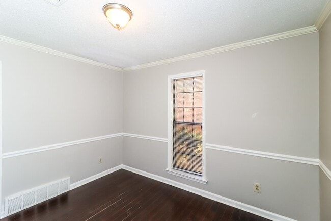 Photo - 4462 Garrison Ave