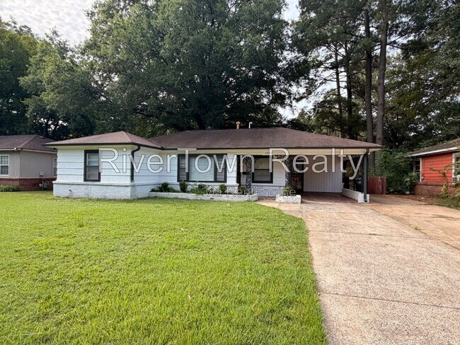 Building Photo - 4499 E Dearing Rd