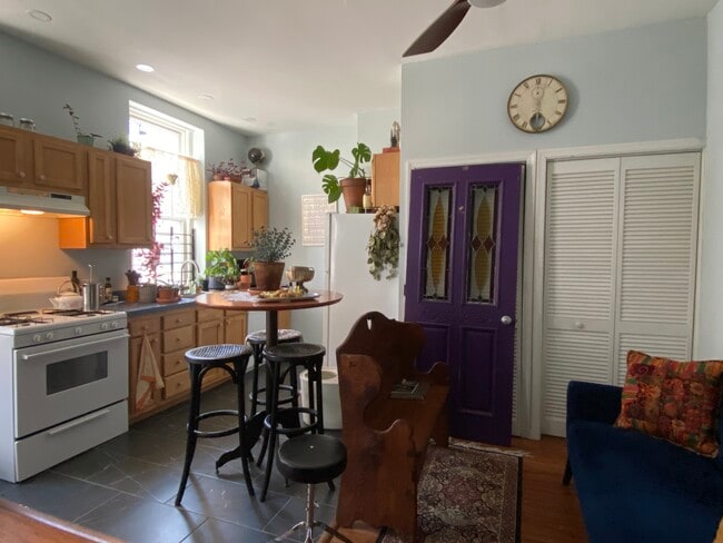 Photo - 1422 Wharton St Unit Apartment 1