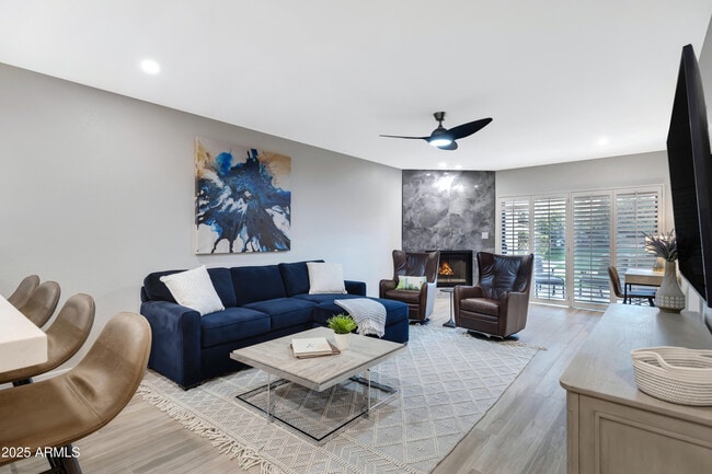 Photo - 8651 E Royal Palm Rd