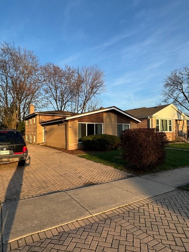 Photo - 608 Lavergne Ave House