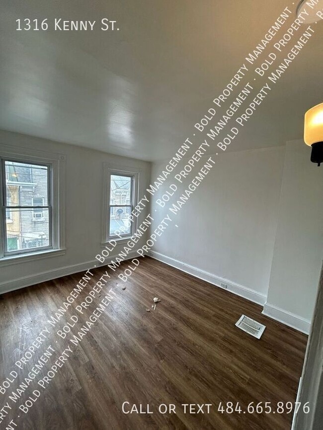 Photo - 1316 Kenny St