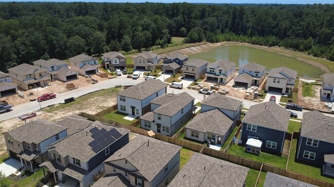 7757 Bergamot Cir