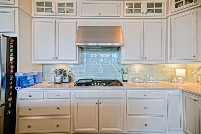 Photo - Beautiful home in Peninsula Lakes