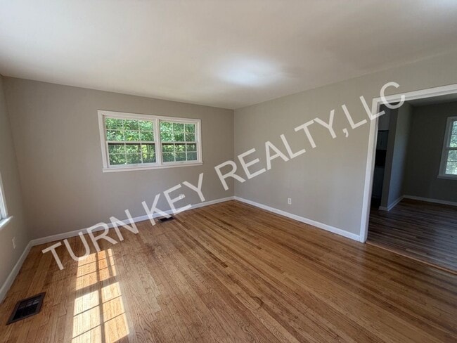 1812 Etowah Cir