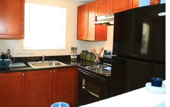 Photo - 4271 NW 5th St Unidad 117