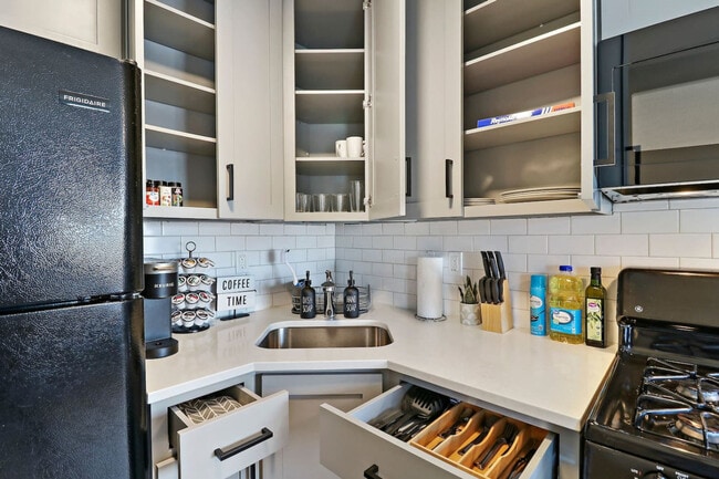 Photo - 4903 Spencer Ave Unidad ID1366955P