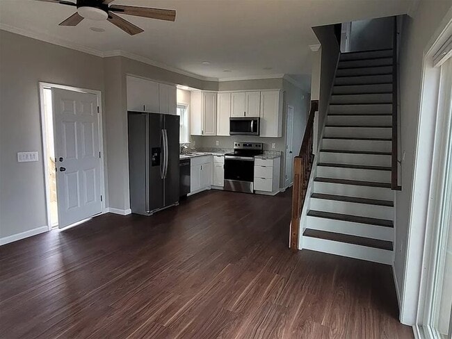 Photo - 119 Monarch Ln