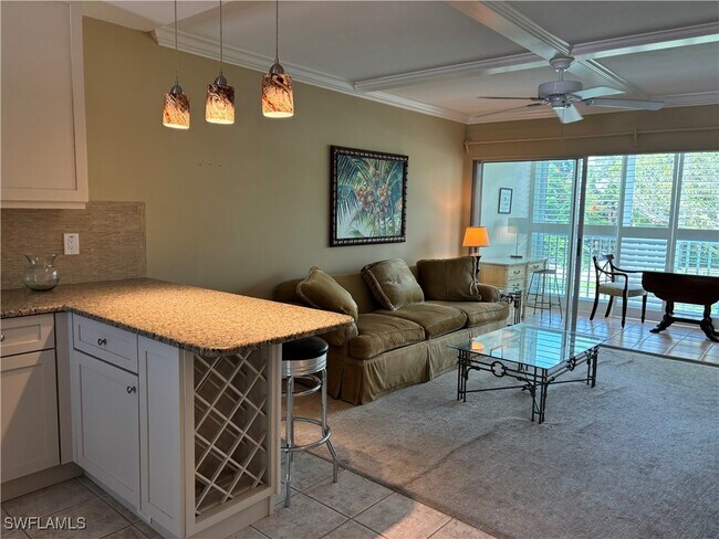 Photo - 490 Broad Ave S Unit H490