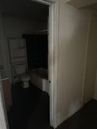 1109 W Long 17th St
