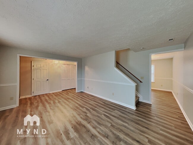 Photo - 8224 Wynewood Ct