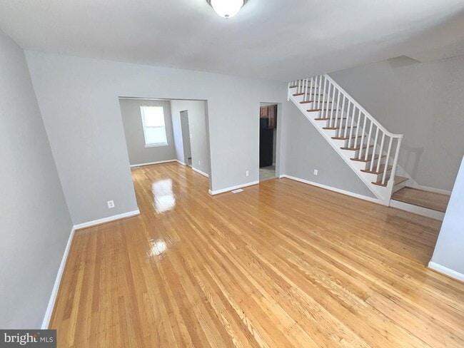 Building Photo - 3516 Erdman Ave Rental