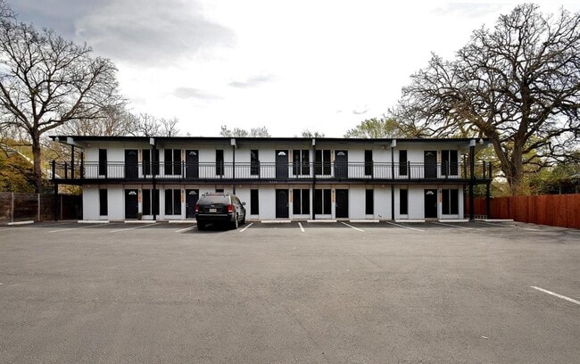 Building Photo - 4111 Avenue A Unit 202 Rental