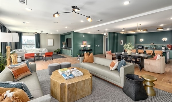 Sky Lounge - The Gallery Huntsville Apartments