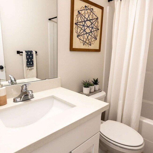 Photo - 4319 S Alder