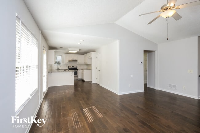 Photo - 1911 Natalie Dr