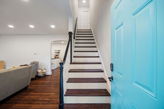 Photo - Beautiful 4 Bedroom Home off Of Cutshaw Ave! ***Available Early August 2026***