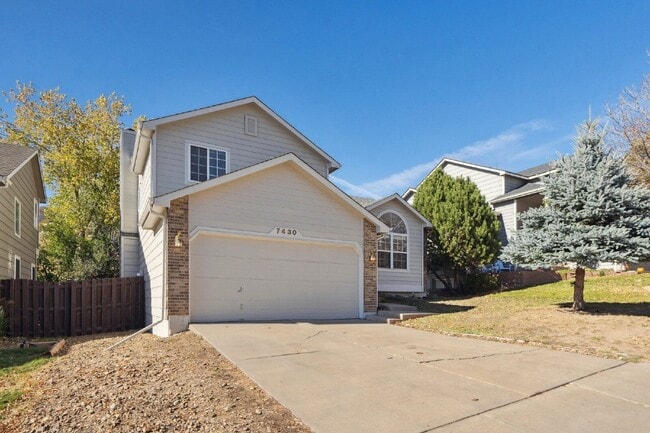 Photo - 7430 Julynn Rd
