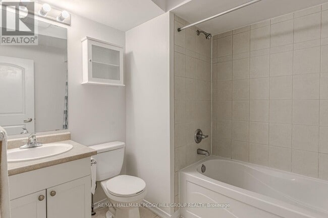 Photo - 15 Cheltenham Rd Unité 1