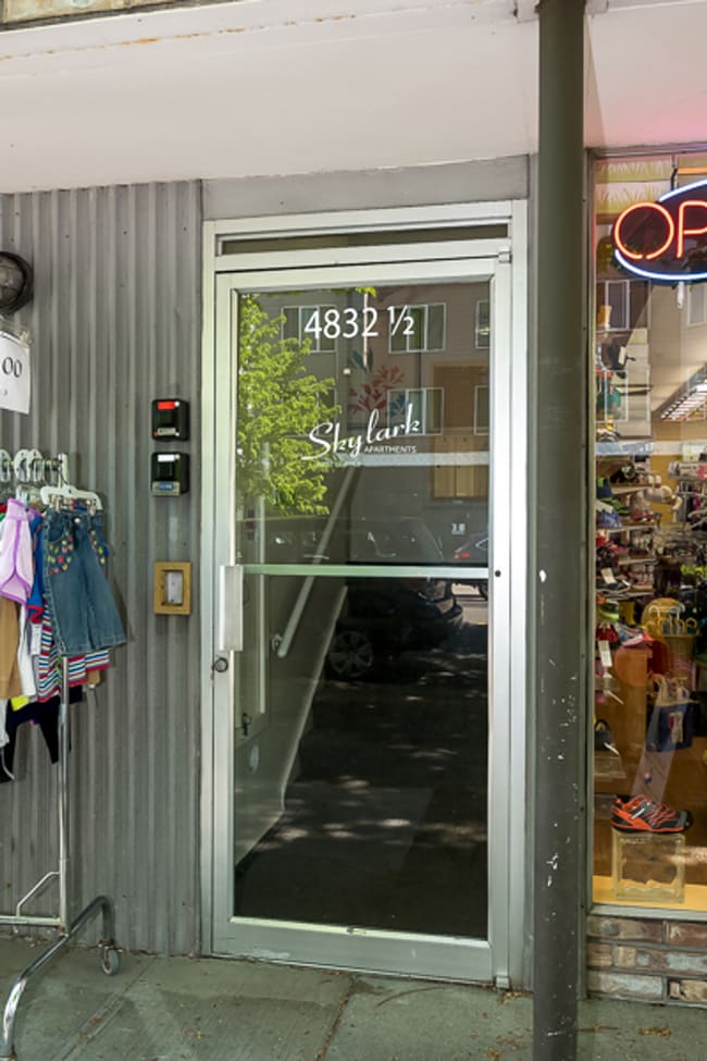 Photo - SL Skylark Apartments