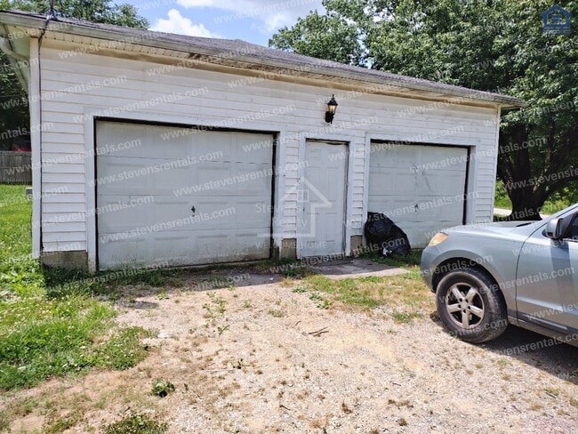 Photo - 159 County Farm Rd