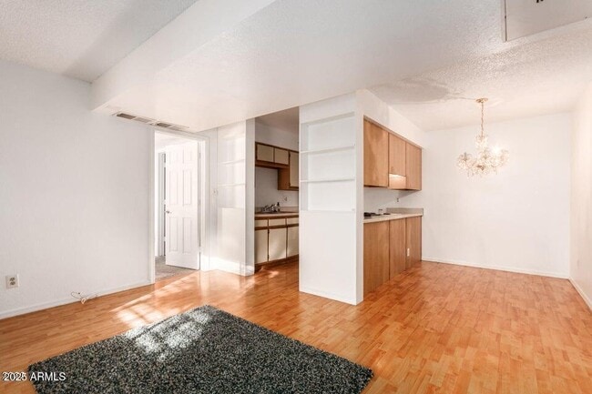 Photo - 1440 N Idaho Rd Unit 1036