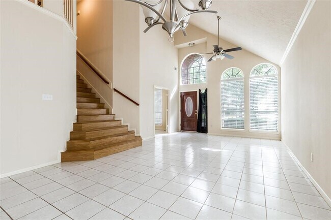 Photo - 1138 Evandale Ln
