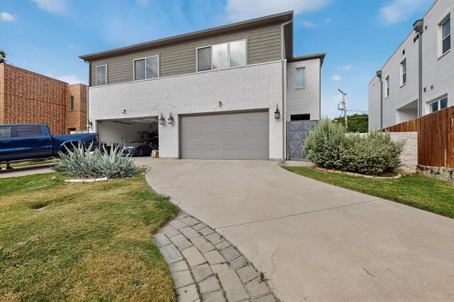 Photo - 404 Templeton Dr