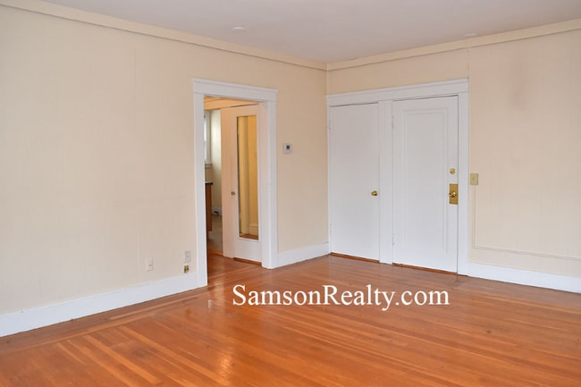 Photo - 90 Taft Ave Unit 9