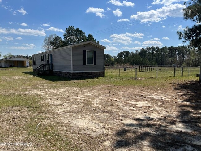 Building Photo - 4188 Lobelia Rd Rental