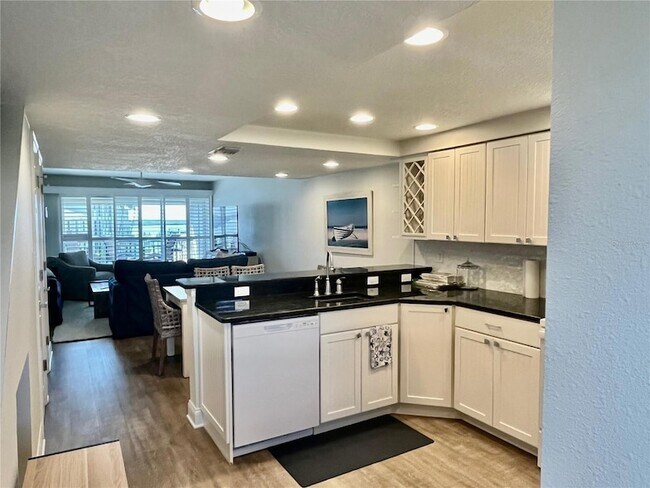 2100 N Peninsula Ave Unit 2160