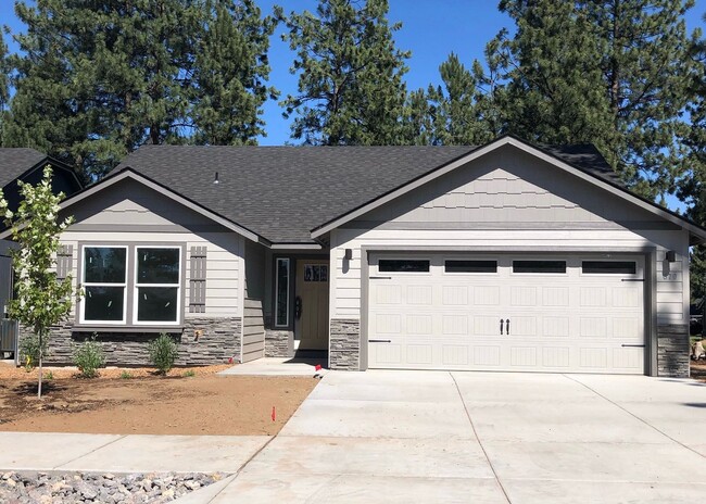 Gorgeous 3-bedroom Hayden Home in Sisters! - Gorgeous 3-bedroom Hayden Home in Sisters!