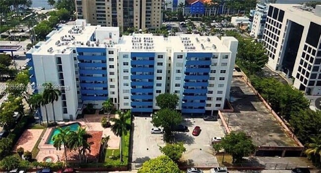 Photo - 5050 NW 7th St Unit 511