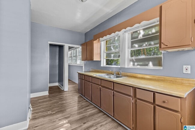 Photo - 3/1 in Birmingham