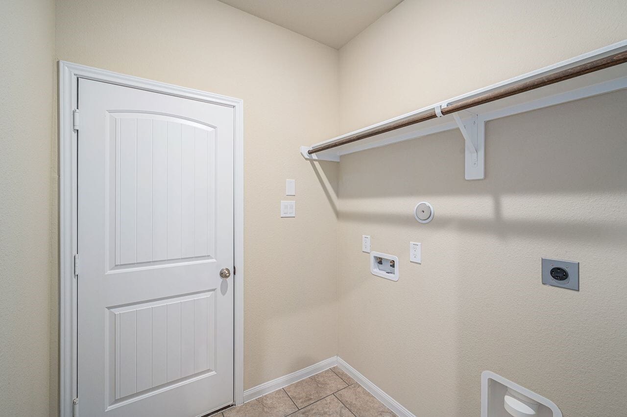 Photo - 12153 Goliad Ln