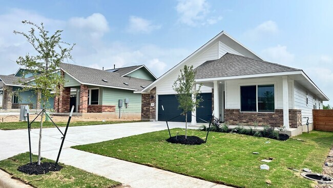 Building Photo - 170 Tofalla Rental