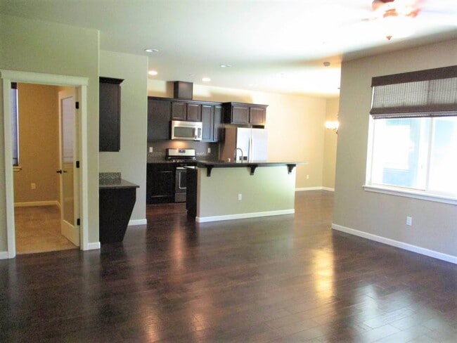 Photo - Lovely 4 bedroom 3 bath home in South Kitsap