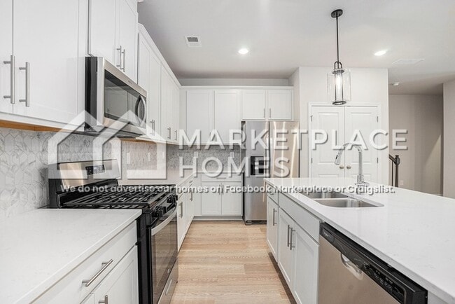 Photo - 2115 Avalon Rdg