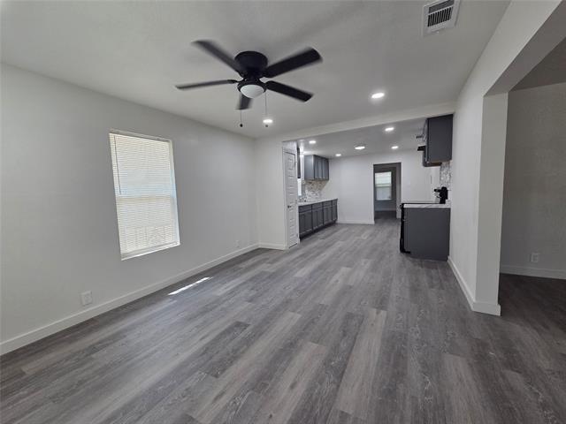 Photo - 2835 Oakdale St