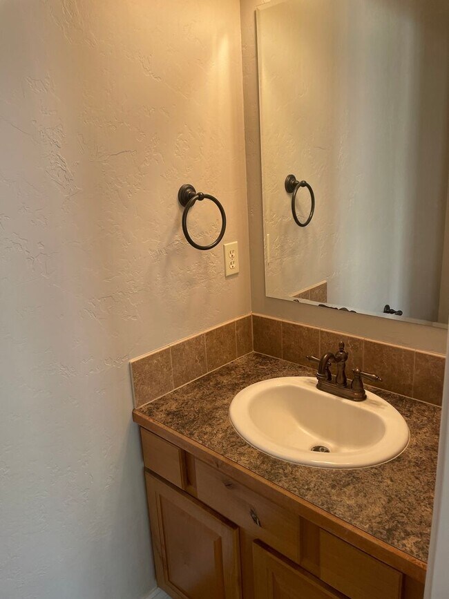 Photo - 5-Bedroom Home in Meridian