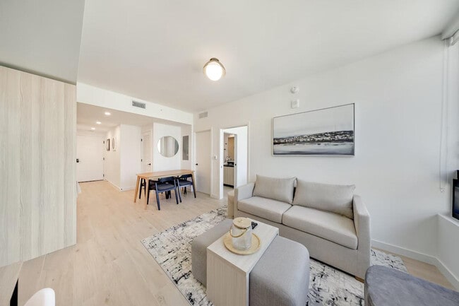 Photo - 40 NW 3rd St Unidad SI ID1463212P